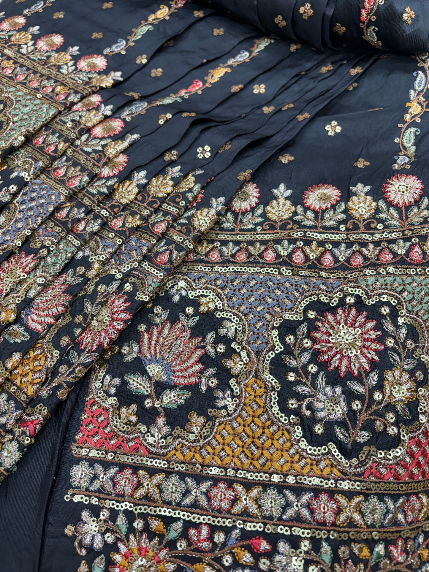 Noir Garden Majesty (Silk with Suta and Zari Work)