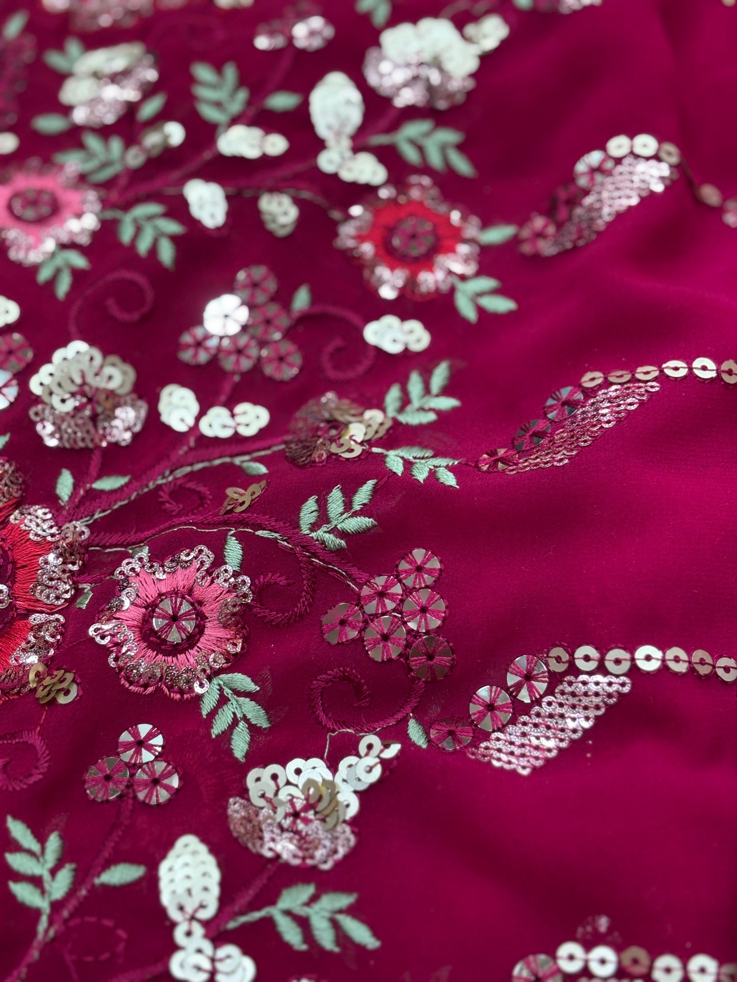 Gulaabi Guldasta (Gorjet with Sequence Embroidery Ombre Shade)