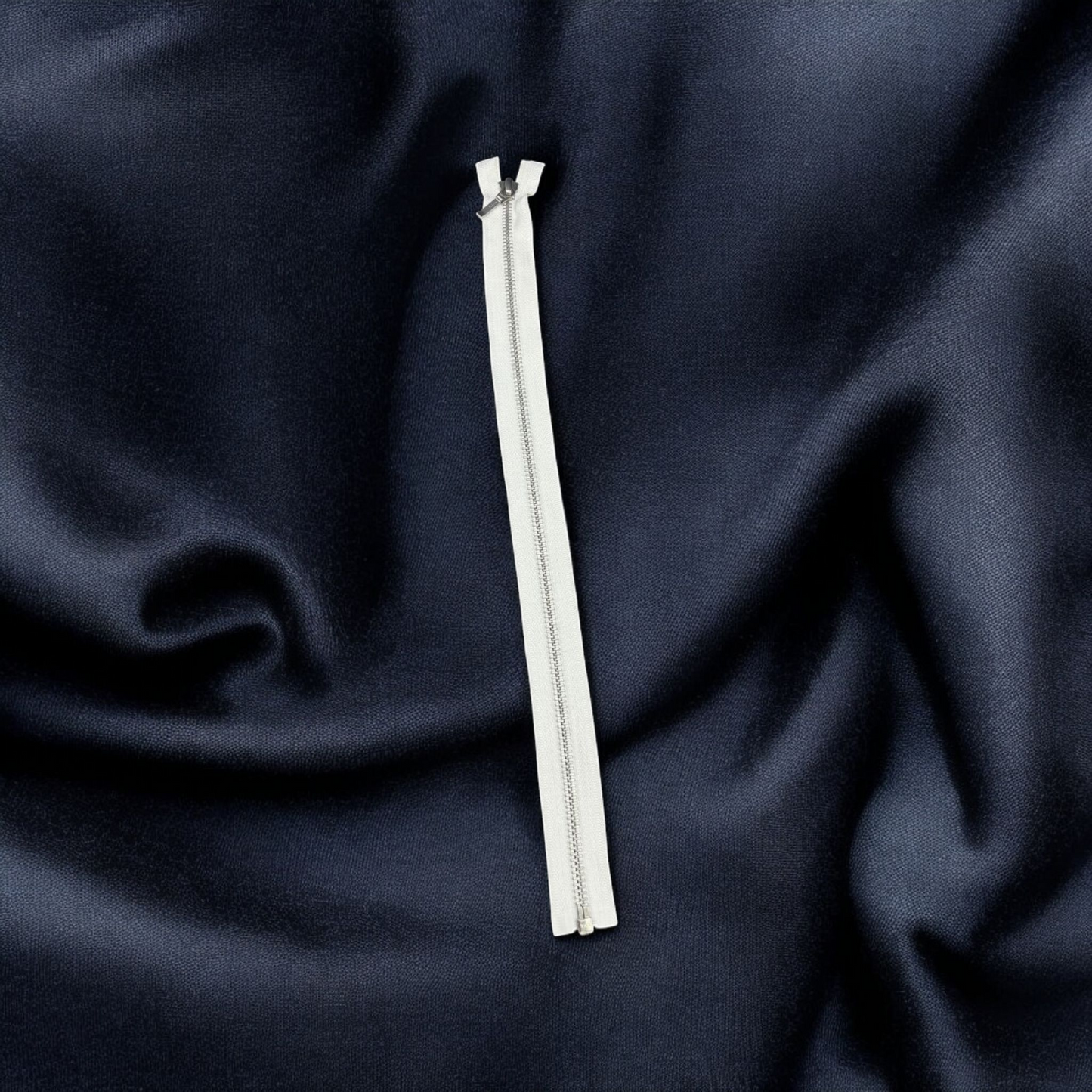 Classic Silver Teeth Zipper