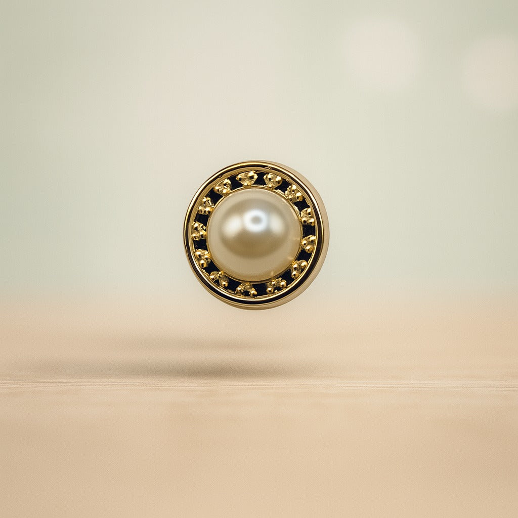 Royal Pearl Button with Gold Crystal Halo