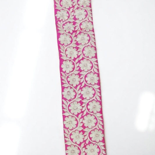 Zari Bloom Spiral Lace – Rani Pink (Comes in 9 Meters)