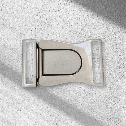 Classic Click-Lock Buckle